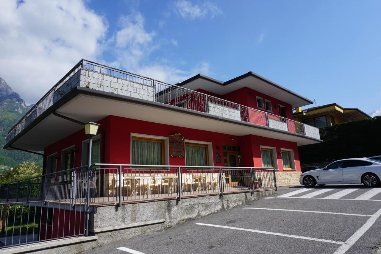 B&B La Villetta ブレーノ エクステリア 写真