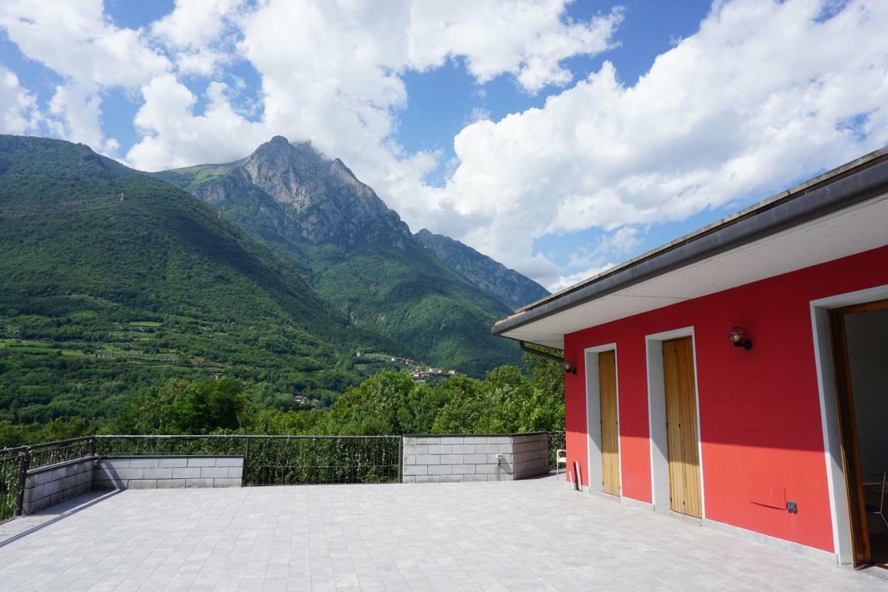 B&B La Villetta ブレーノ エクステリア 写真