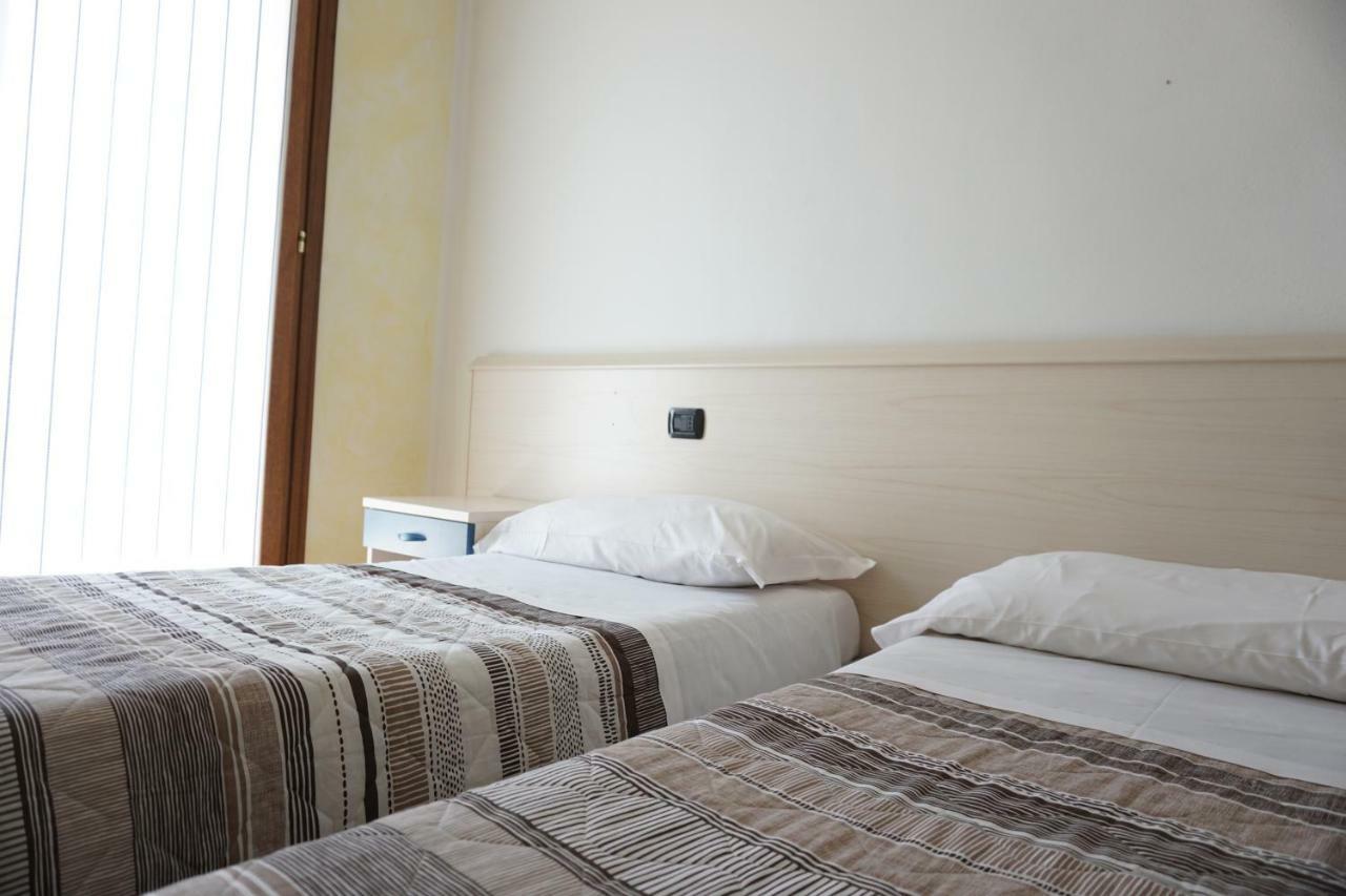 B&B La Villetta ブレーノ エクステリア 写真